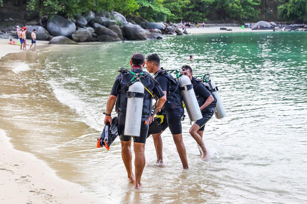Paradise Beach Backpackers Hostel パトン エクステリア 写真